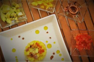 Ajo Blanco con Mango